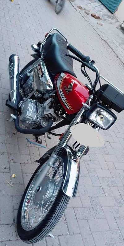 whatsapp03195329956           bike bilkul saaf ha