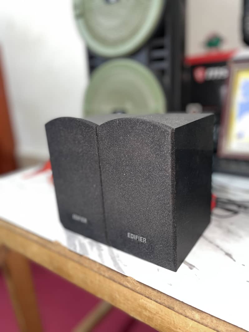 edifier speaker 1