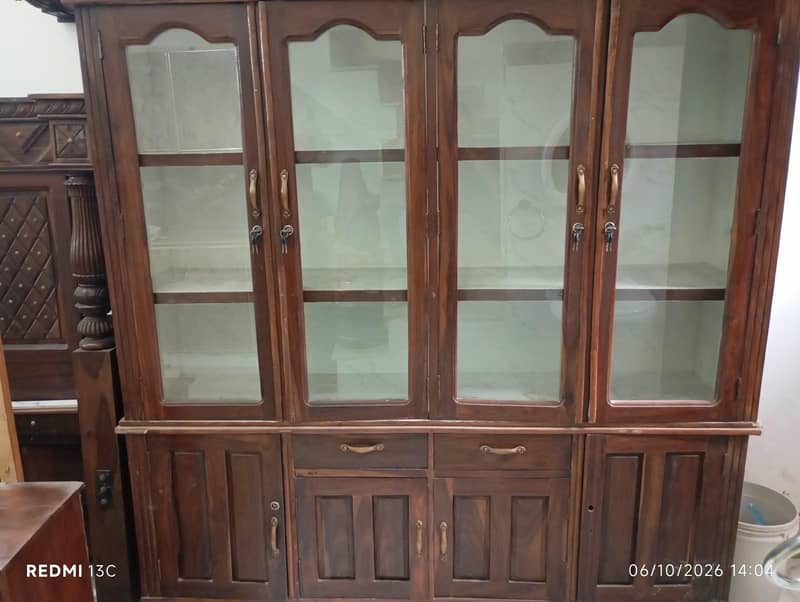 Furniture set Bed,sofa's,showcase,dressing table 2
