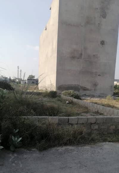 5 Marla plot for sale