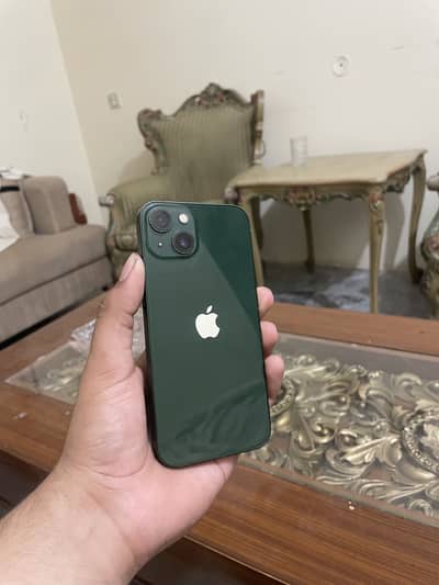 iPhone 13 (jv)