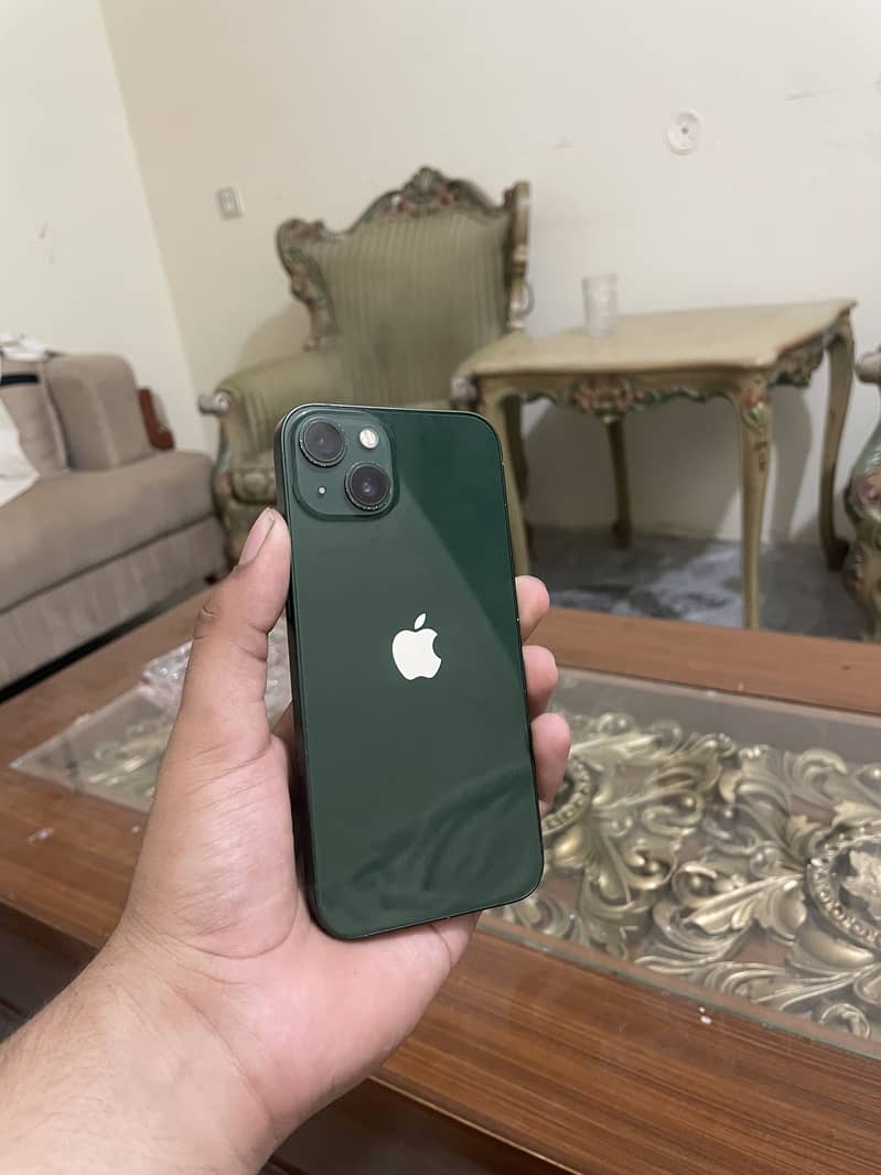 iPhone 13 (jv) 0