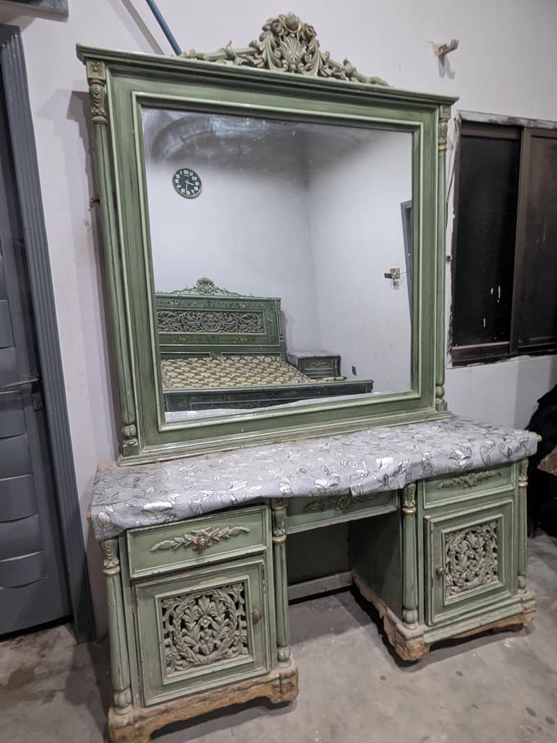 Double Bed, Dressing, Side Table Side Table Dressing 2