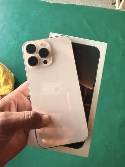 Apple iPhone 16 Pro Max