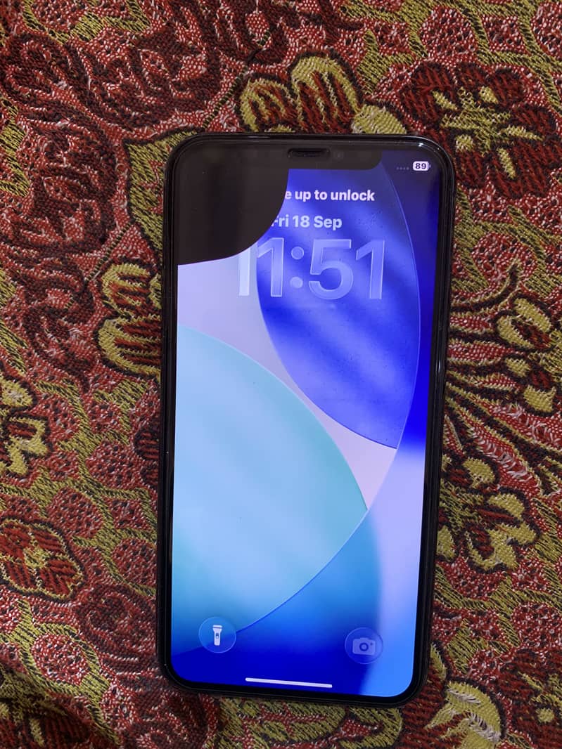 Apple iPhone 11 Pro 1