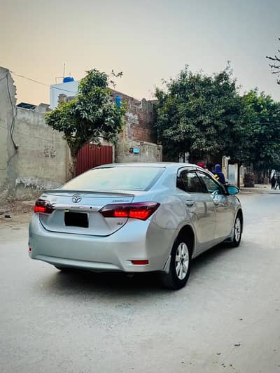 Toyota Corolla GLI 2015