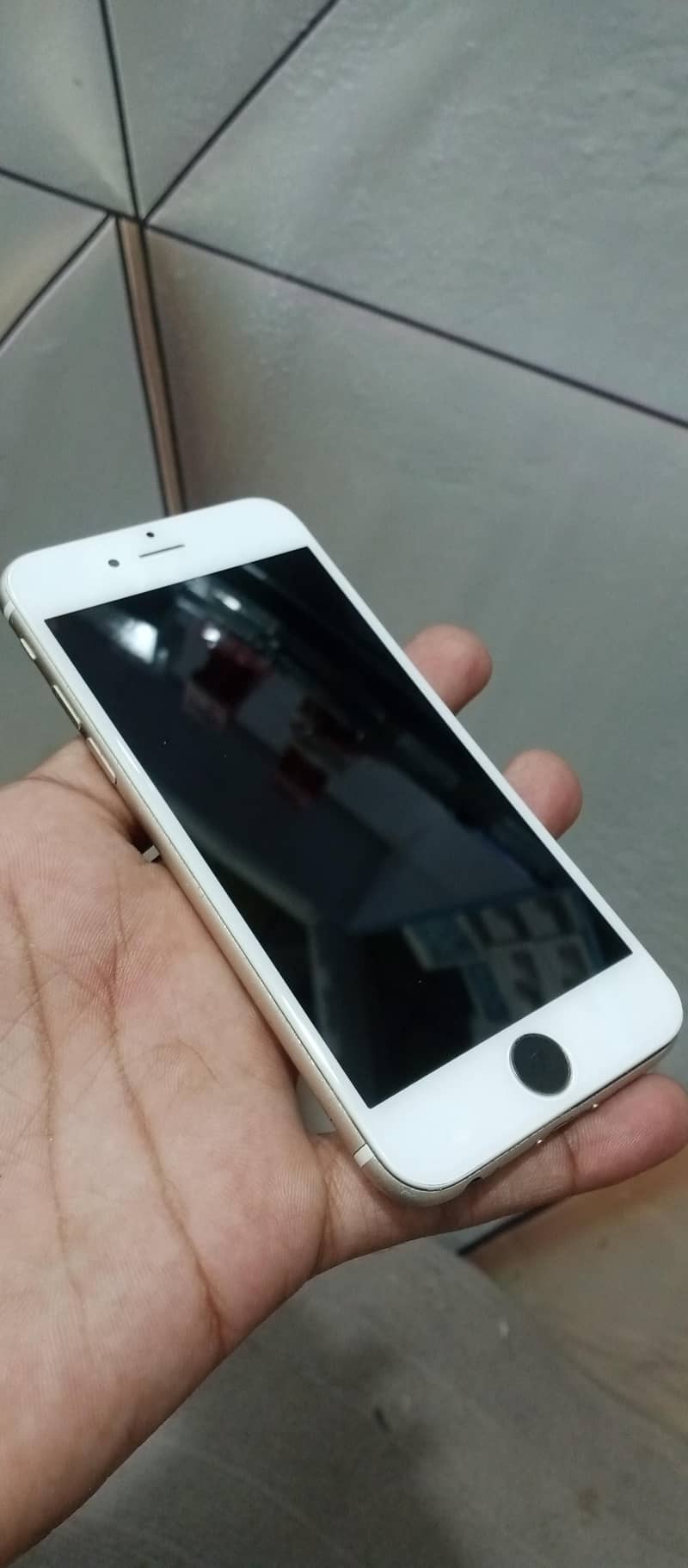 Apple iPhone 6S 6