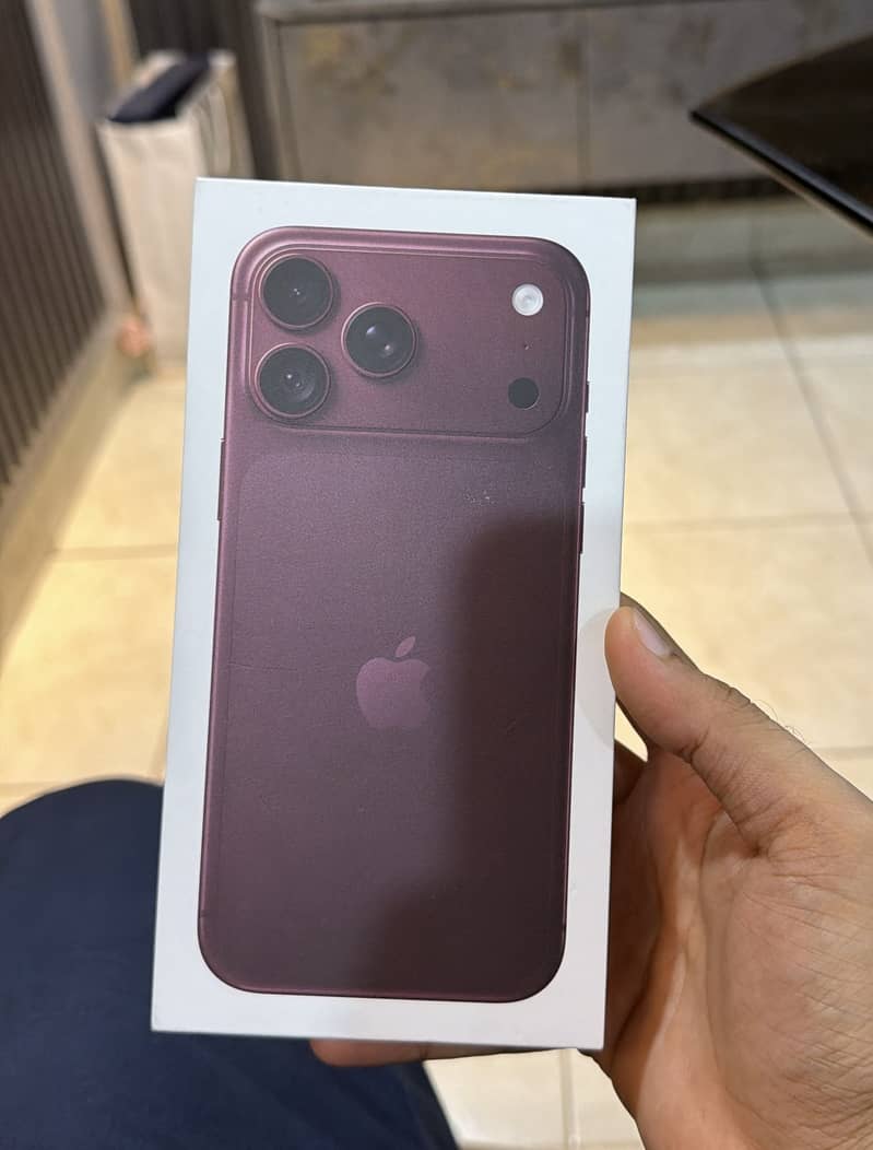 Apple iPhone 18 Pro Max 0