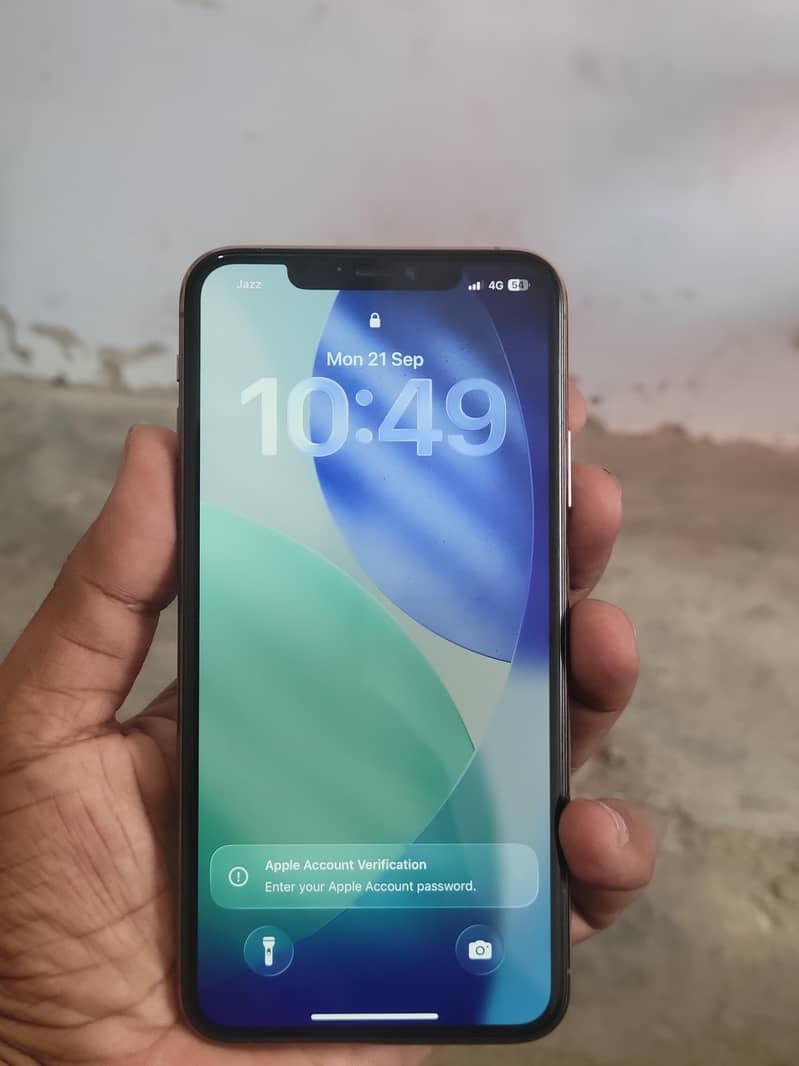 Apple iPhone 11 Pro Max 1