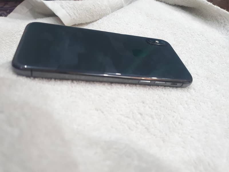 Apple iphone X 6