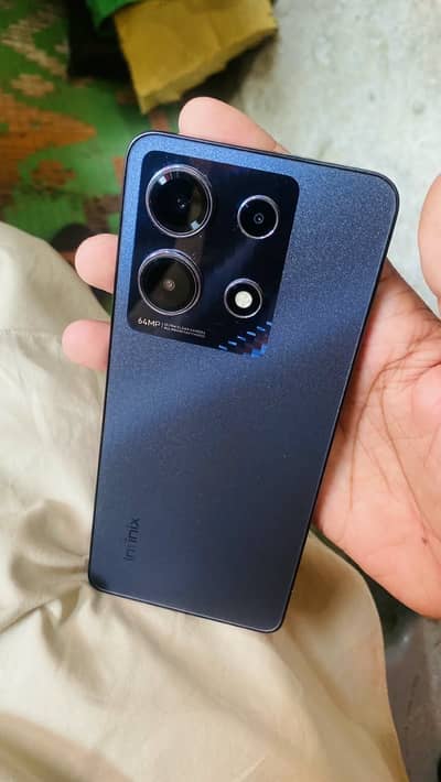Infinix Note 30