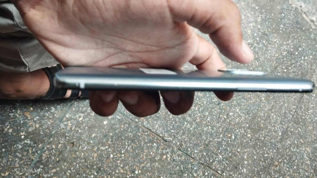 One Plus 8T 3