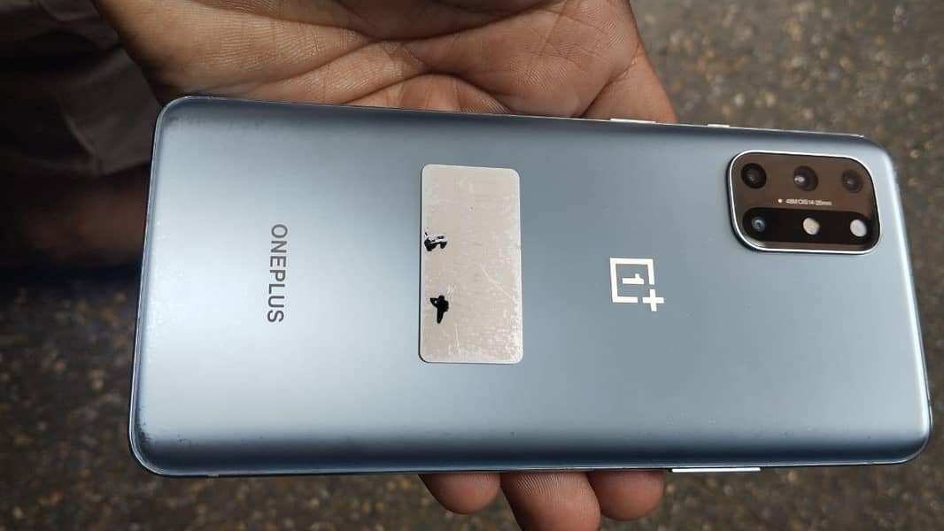 One Plus 8T 5