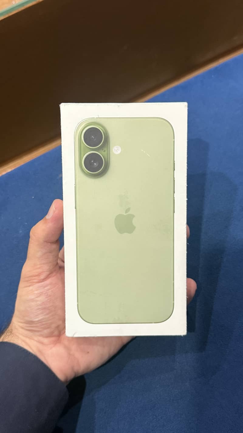Apple iPhone 17 0