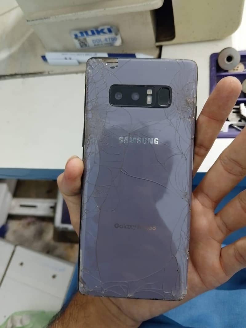 Samsung Mobile Note 8 1