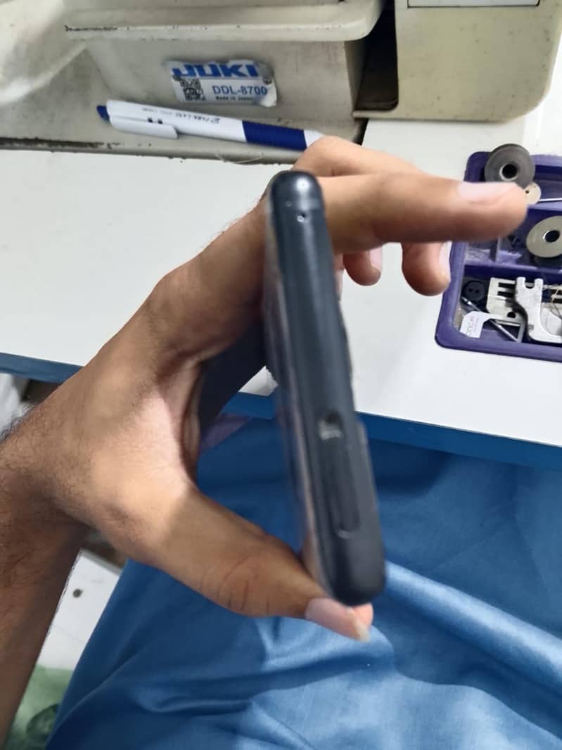Samsung Mobile Note 8 5