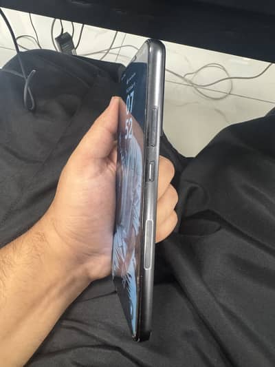 Samsung Mobile S22 Plus