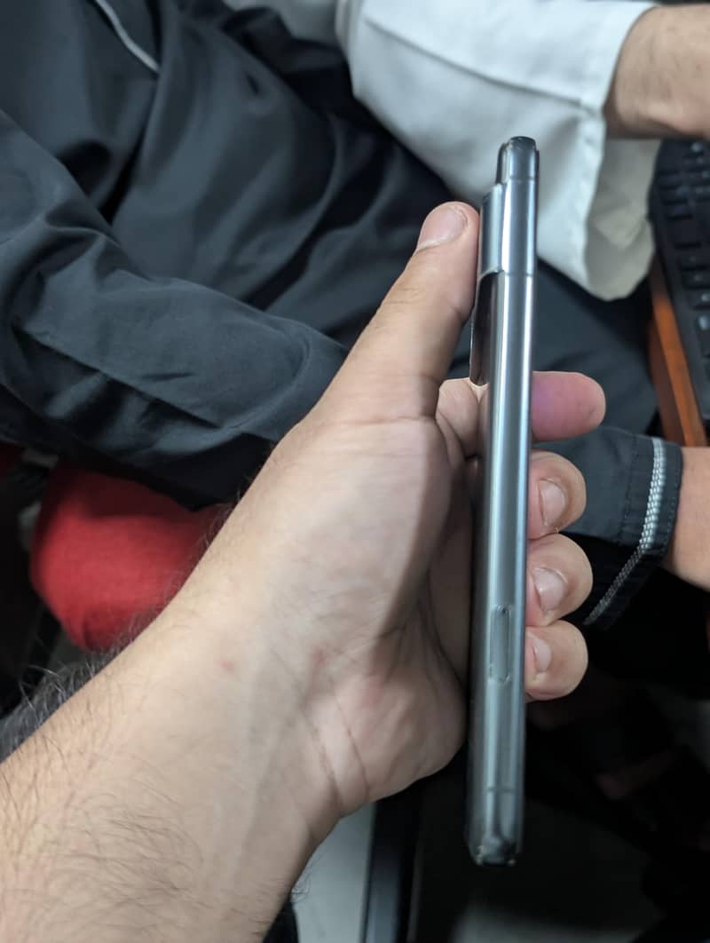 Google Pixel 8 Pro 5