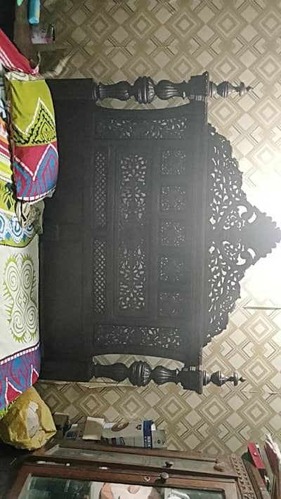 chinioti bed and dressing