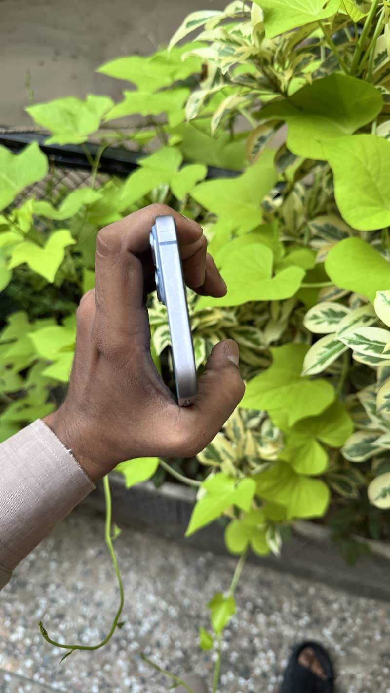 Apple iPhone 14 plus 7