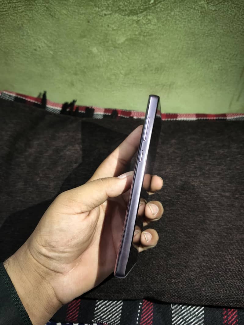 Samsung Mobile Note 9 2