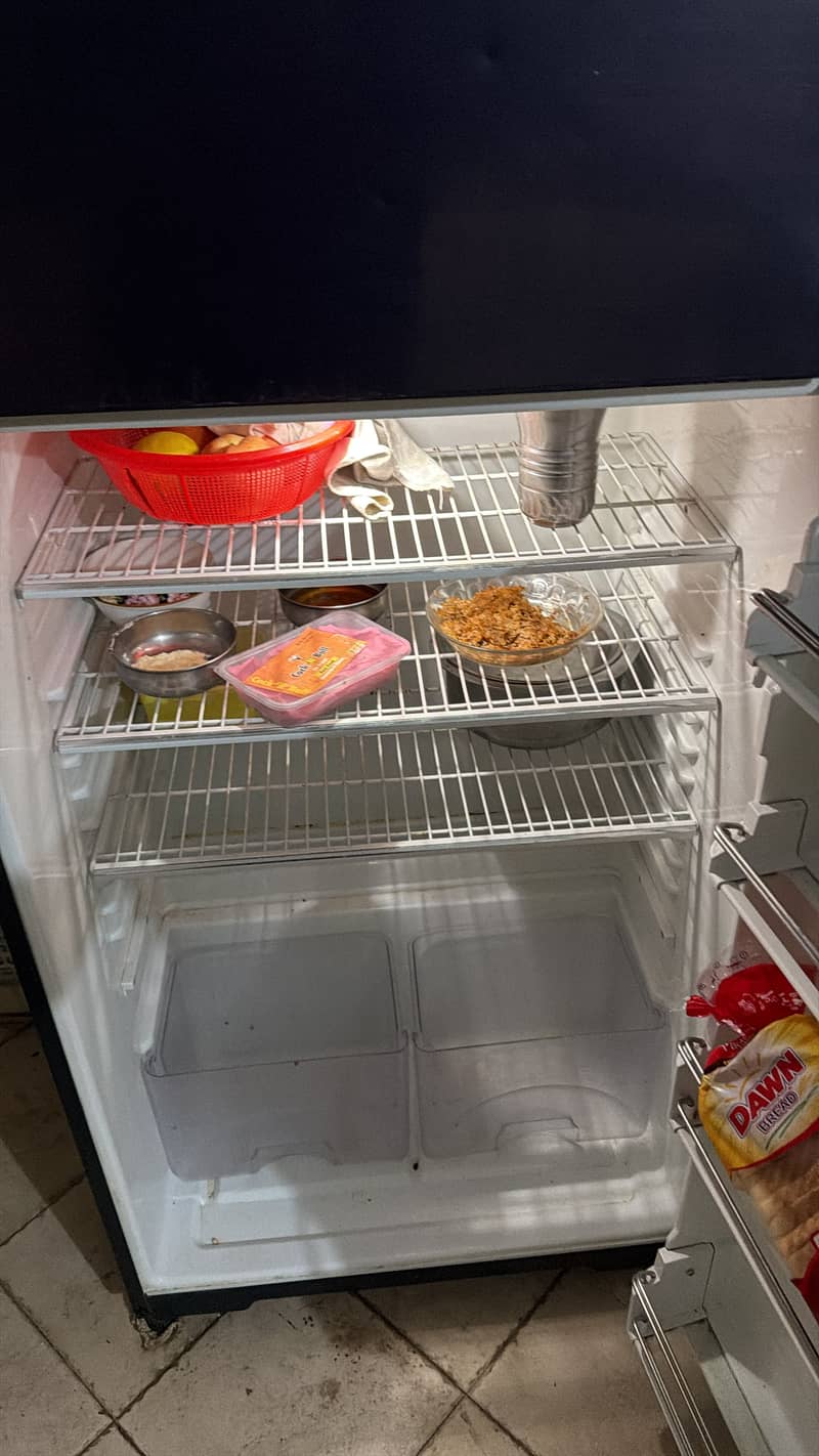 Dawlance fridge 1