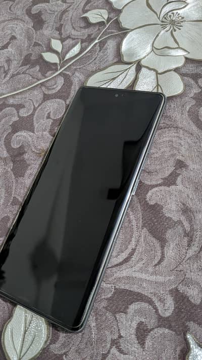 Tecno CAMON 40 Pro