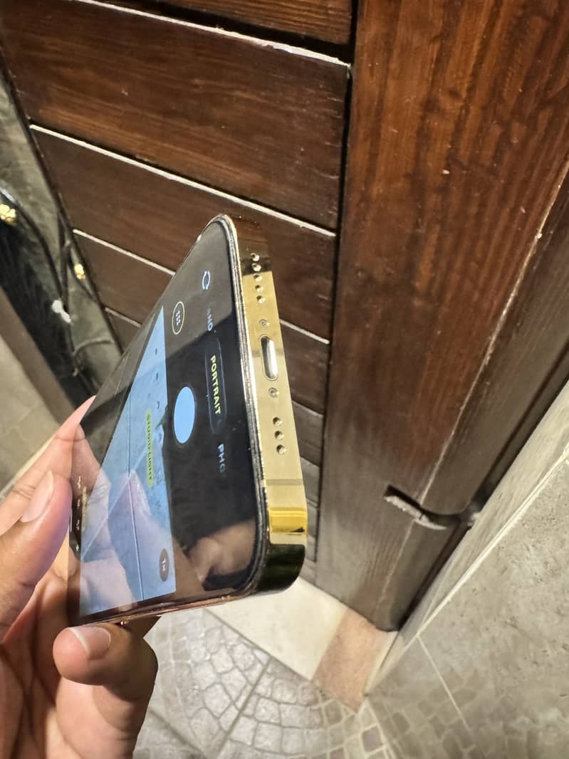 Apple iPhone 12 Pro 0