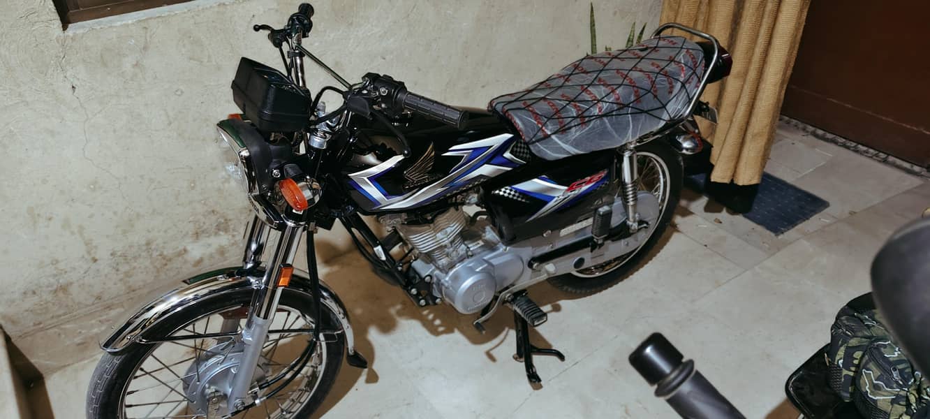 CG 125 0