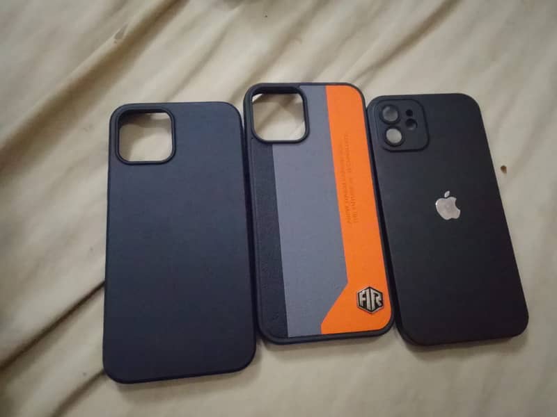 Apple iPhone 12 3