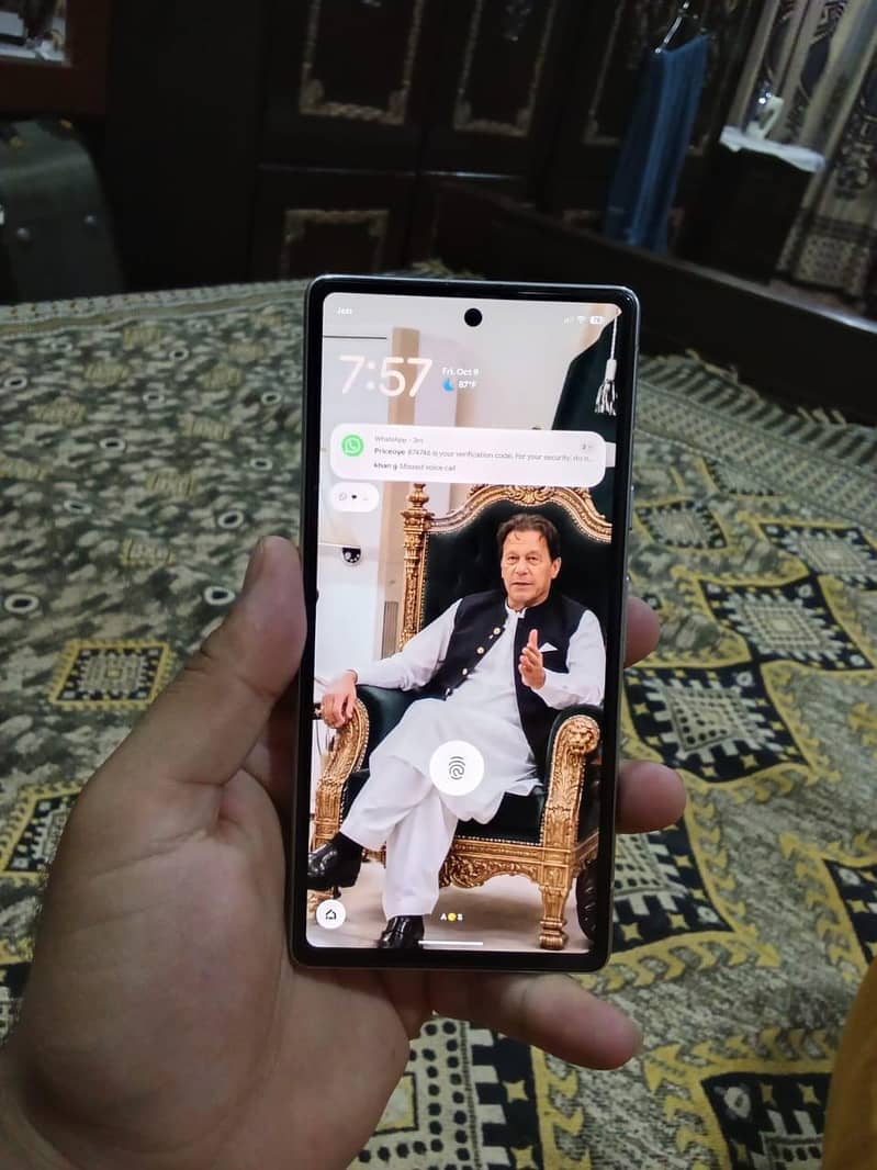 Google Pixel 7a 5