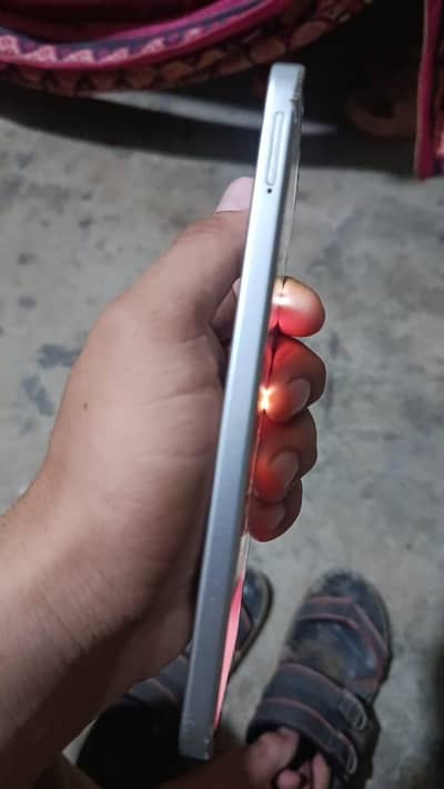 Itel City 100