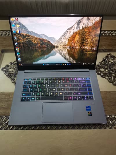Hp Zbook Studio G8 | RTX 3070 | 4k 120HZ | i7 11th