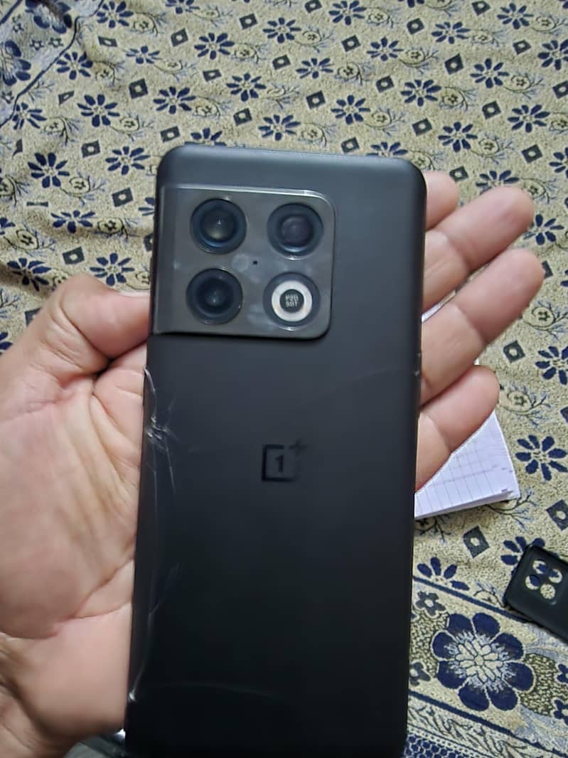 One Plus 10 Pro 0