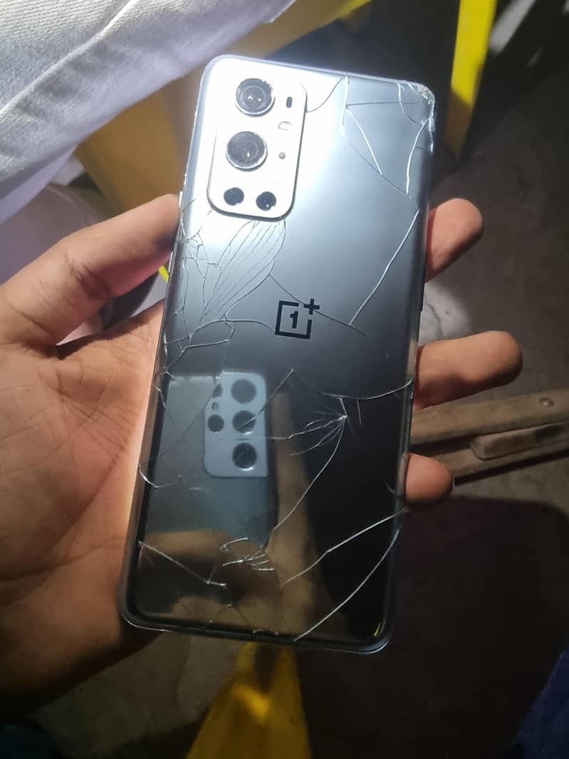 One Plus 9 Pro 0