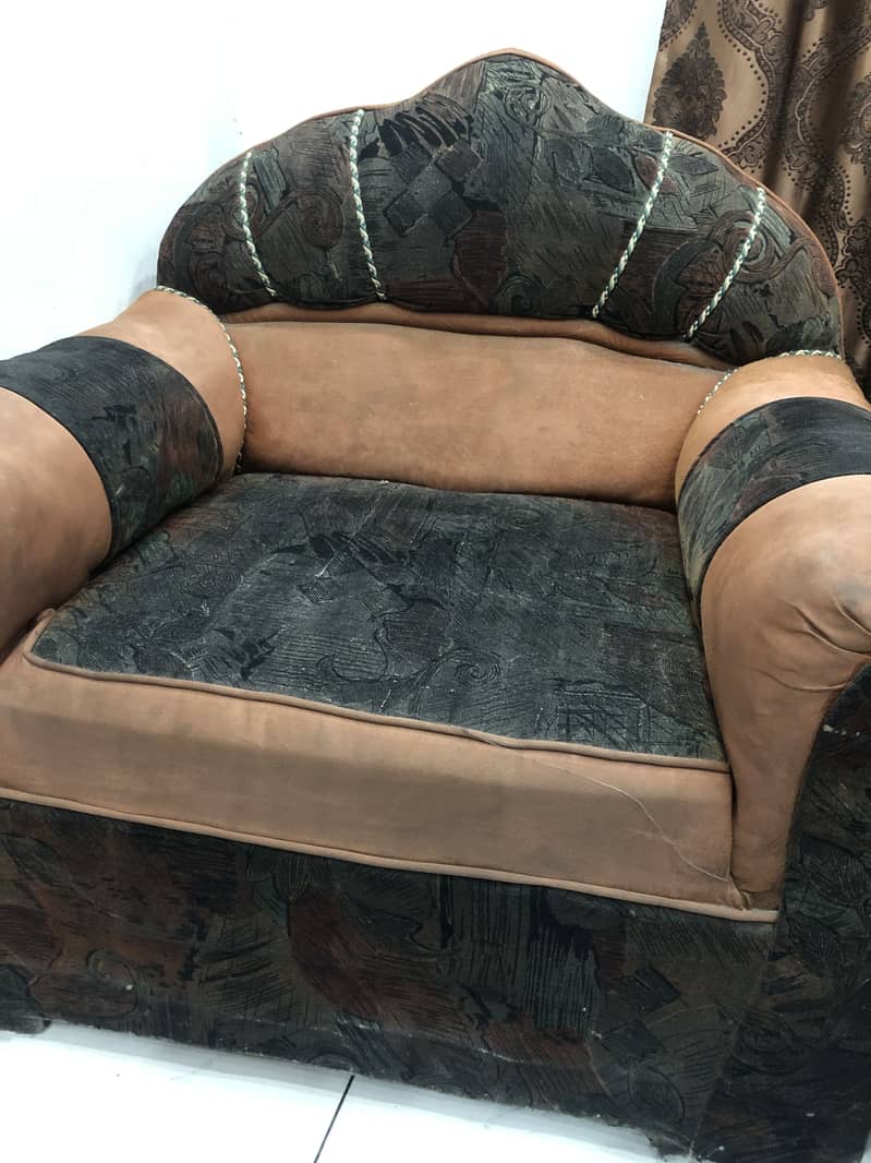 5 seaters sofas with covers 1