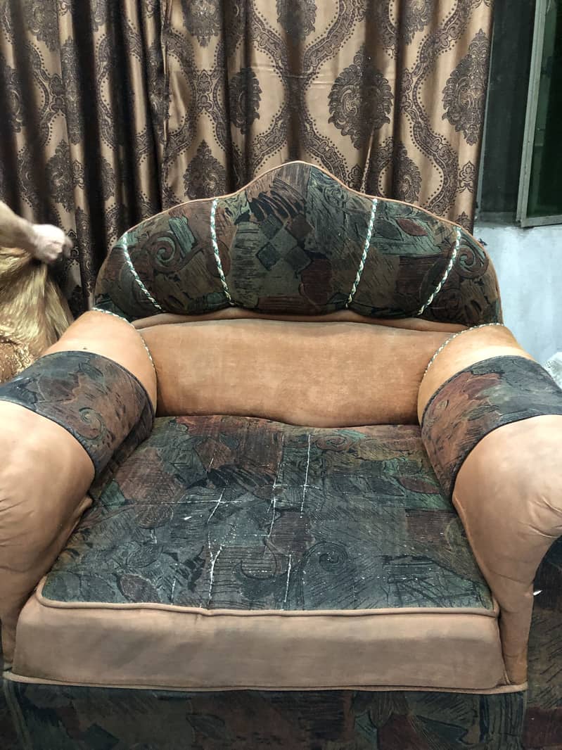 5 seaters sofas with covers 2
