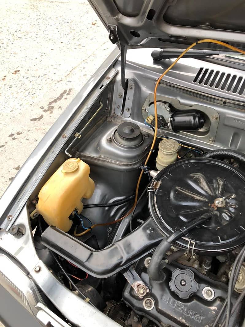 mehran 2011 model 10