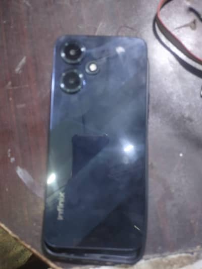 Infinix Hot 30 Play 4/64 condition 10by10 hay