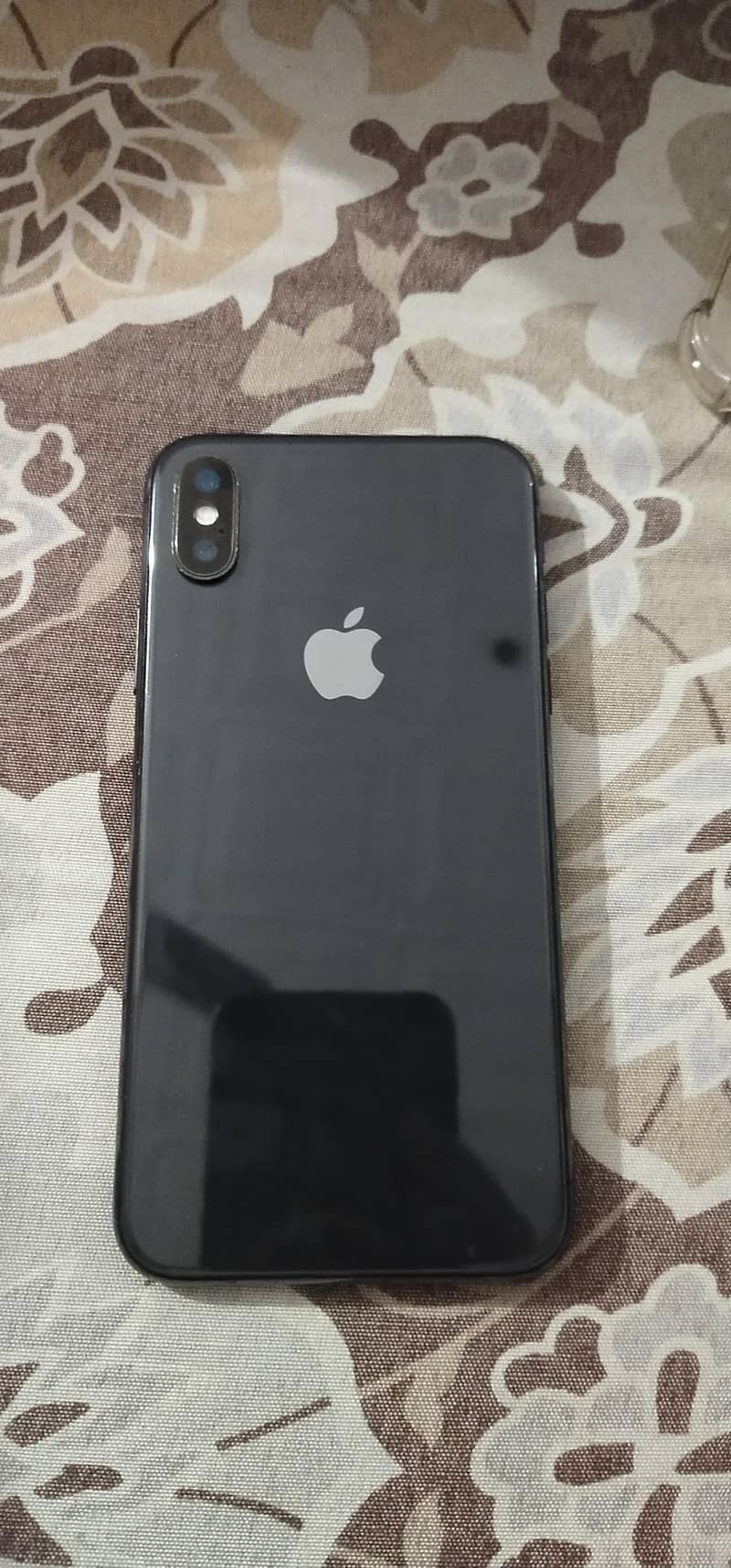 Apple iPhone X 3
