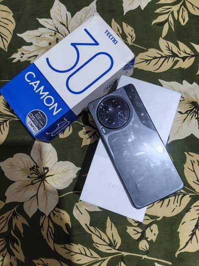 tecno camon 30
