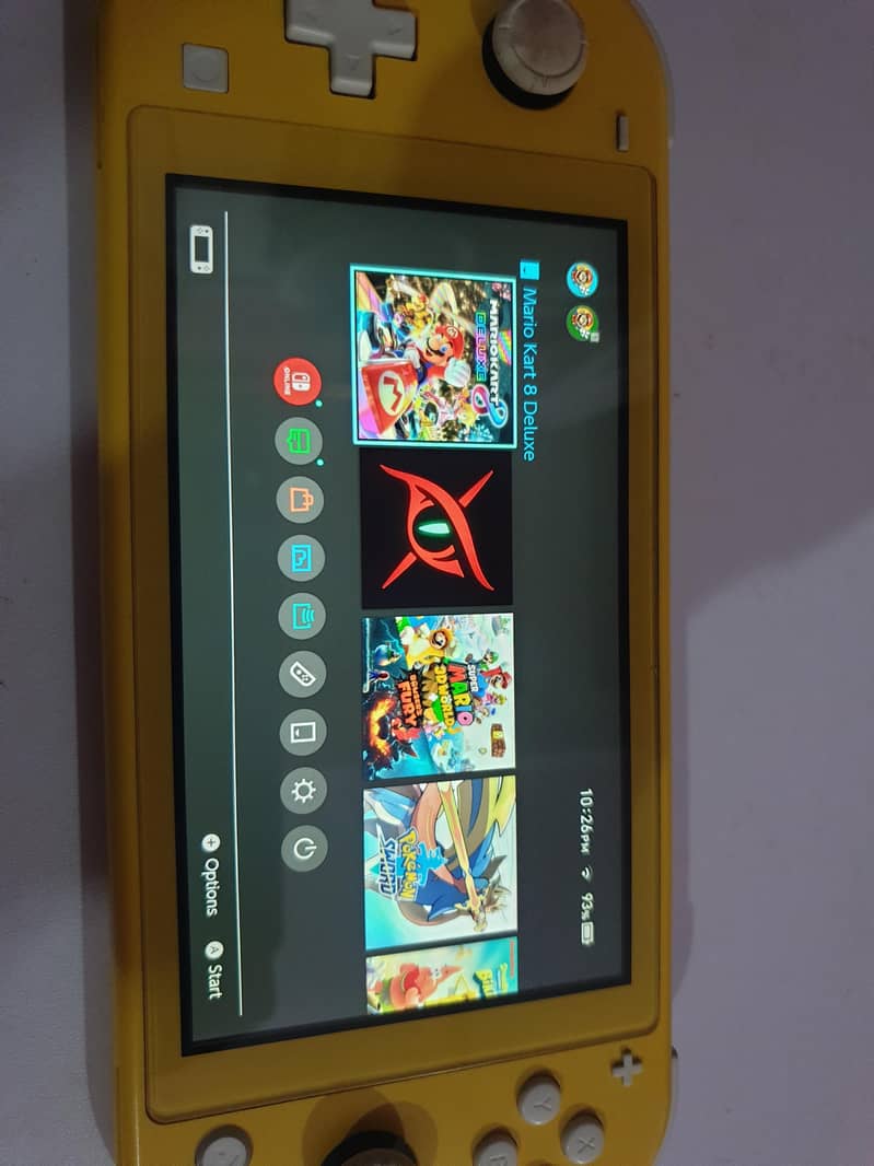 Nintendo switch lite 6