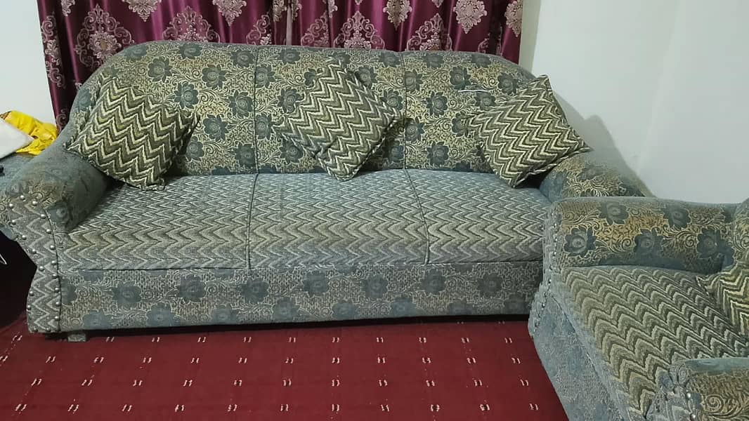 5 seater sofa 7