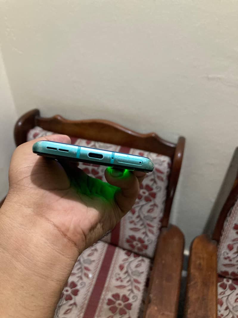 One Plus 8T exchange with android 2