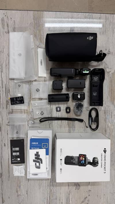 Osmo Pocket 3 with Creator combo , just like brand new. .