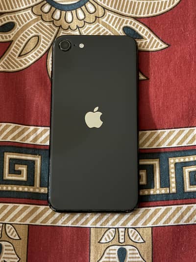 Apple iPhone SE 2020 BYPASSED READ DESCRIPTION