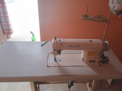 Maqi sewing machine  ganion condition  with servo motor