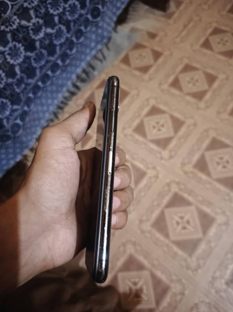 Apple iPhone X 1