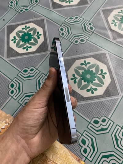 Apple iPhone 13 Pro Max battery health 84