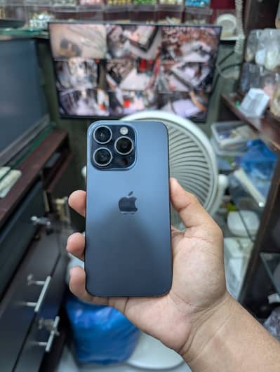 Apple iPhone 15 Pro